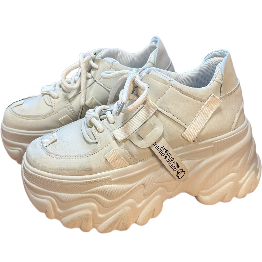 Extra chunky sole white sneakers